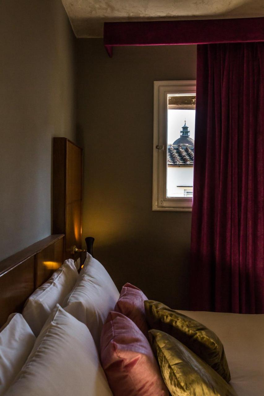 Oltrarno Splendid Bed & Breakfast Флоренция Екстериор снимка